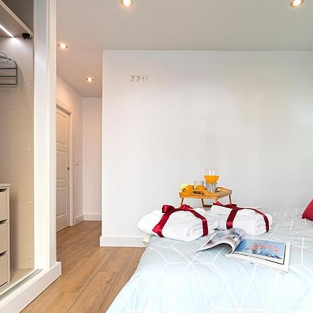 -Malagasunapts-Citycentre Private Patio Экстерьер фото