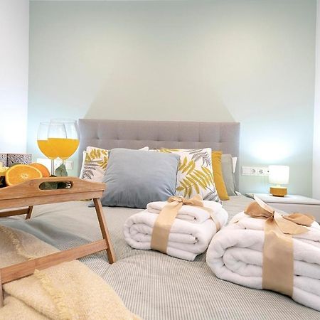 -Malagasunapts-Citycentre Private Patio Экстерьер фото