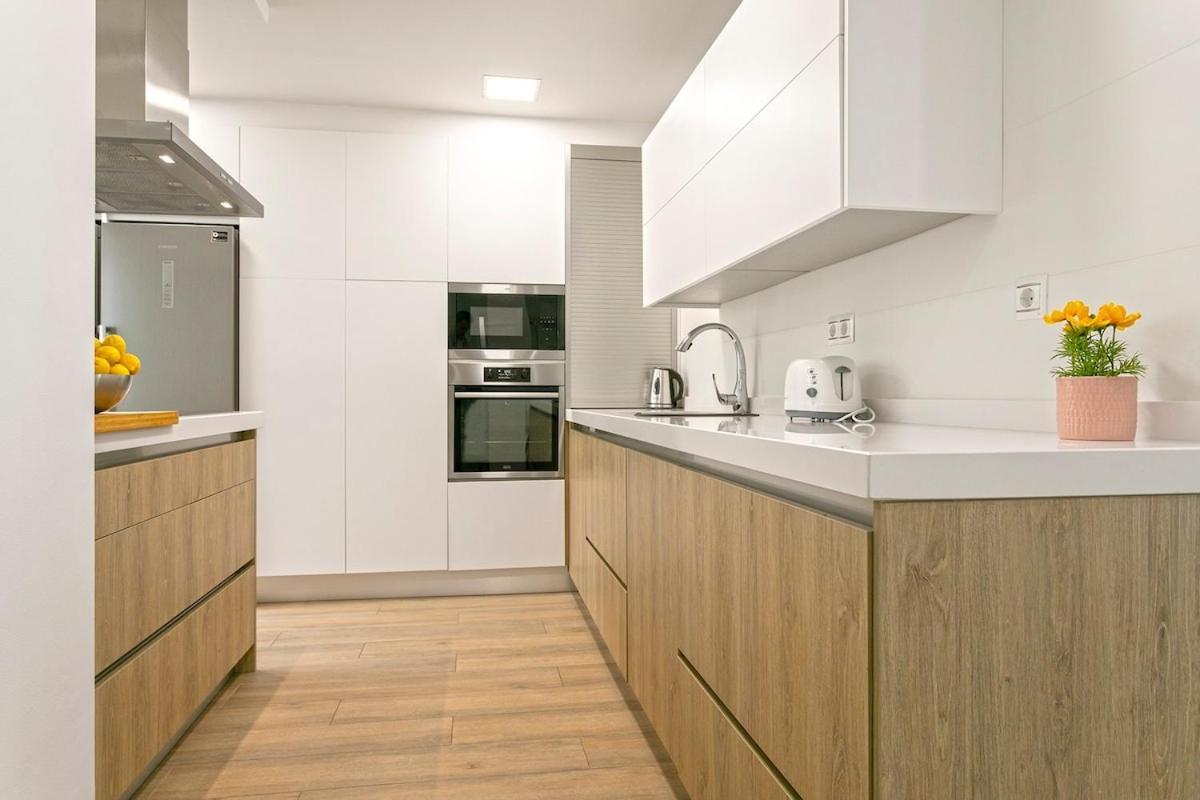 -Malagasunapts-Citycentre Private Patio Экстерьер фото