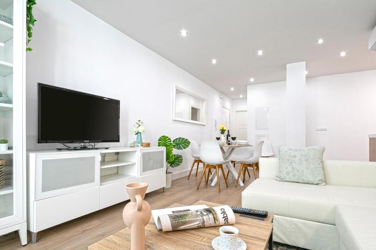 -Malagasunapts-Citycentre Private Patio Экстерьер фото