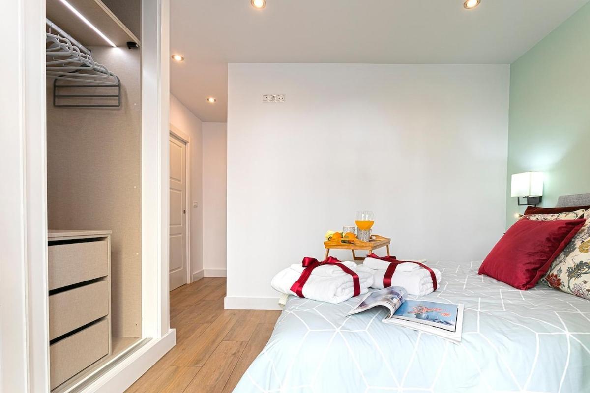 -Malagasunapts-Citycentre Private Patio Экстерьер фото